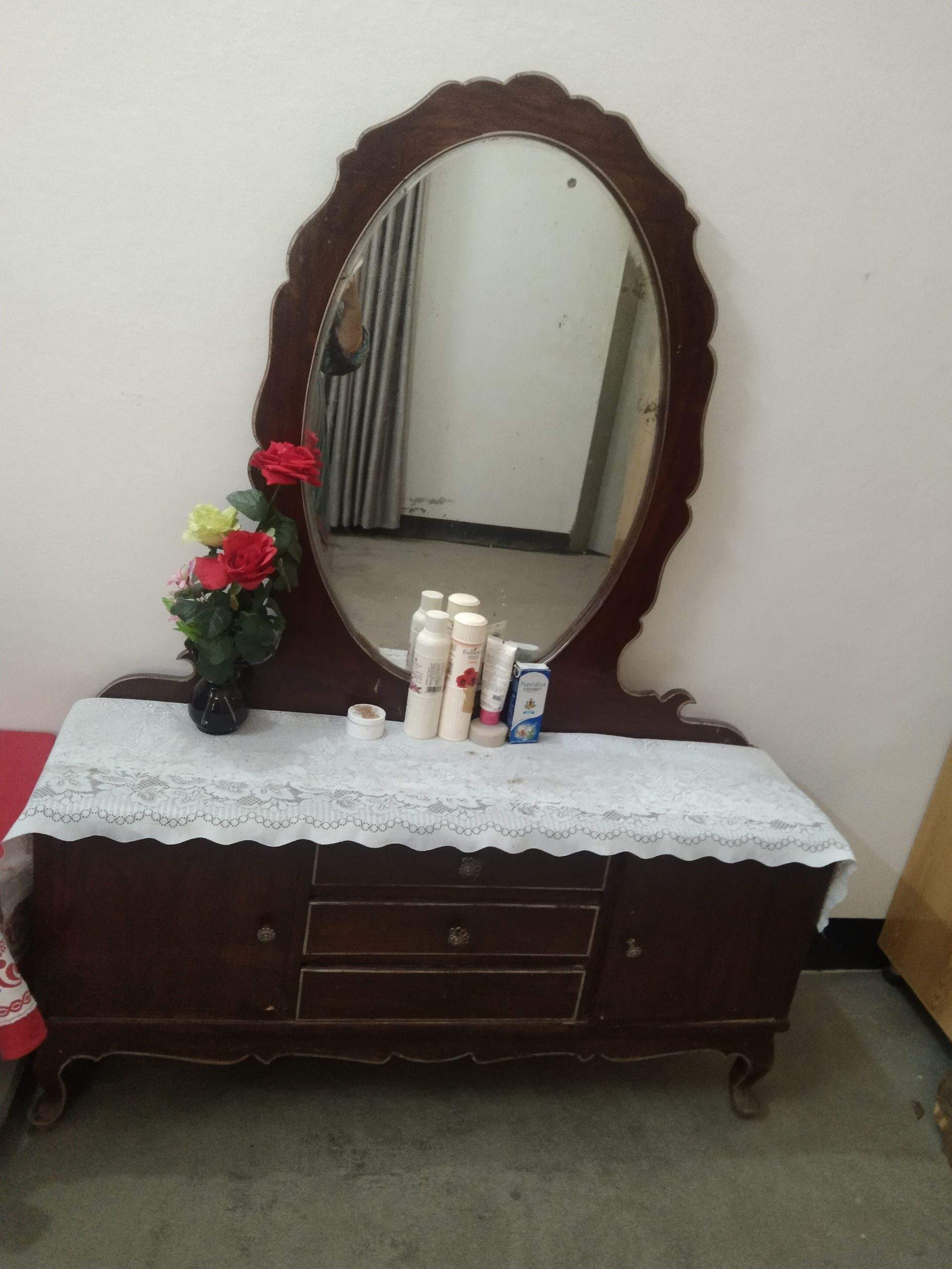 1 bed seat 2 bed 1 dressing table by usman atif