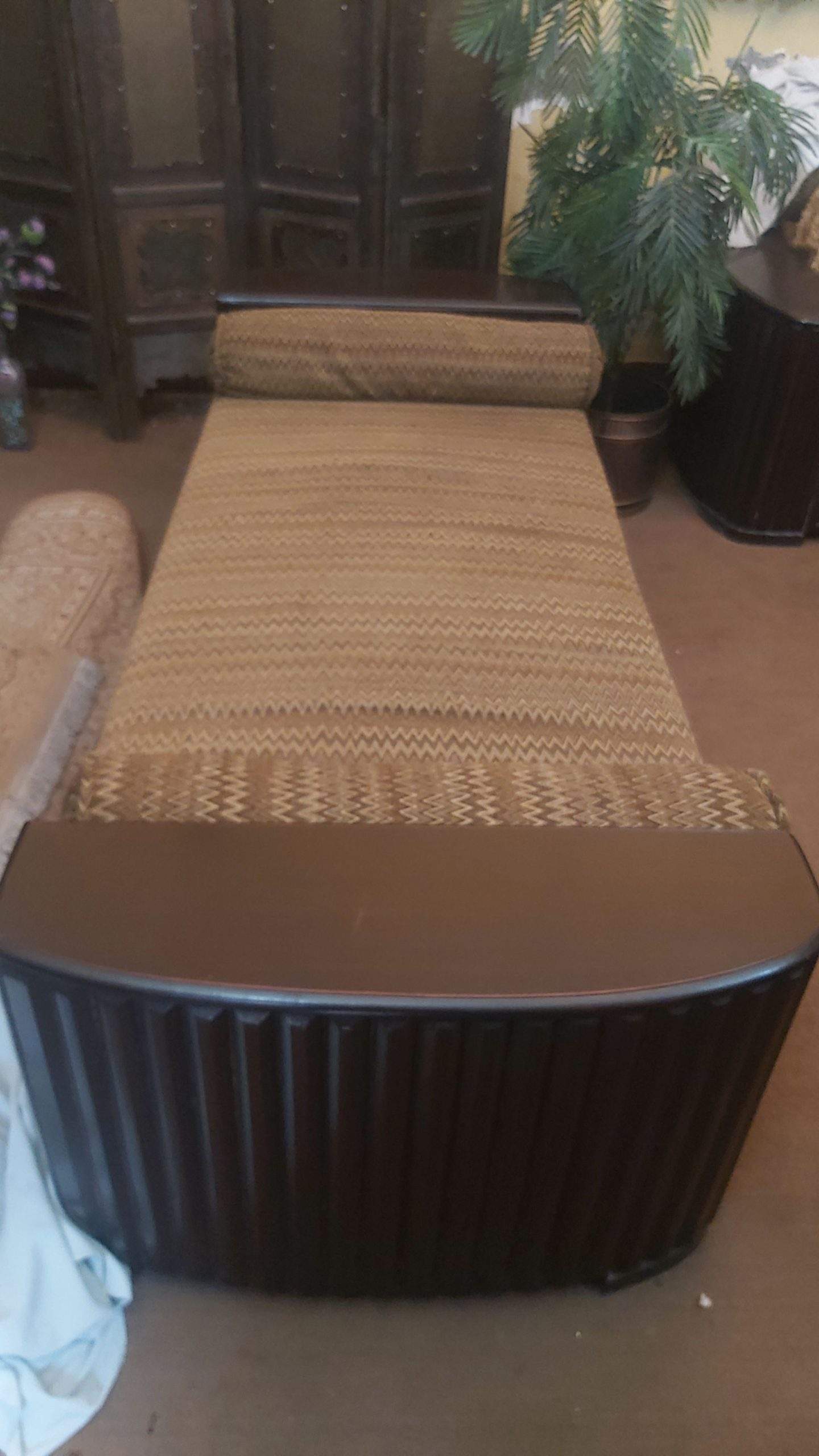 Urgent Sale for Furniture by Farhan Ilyas