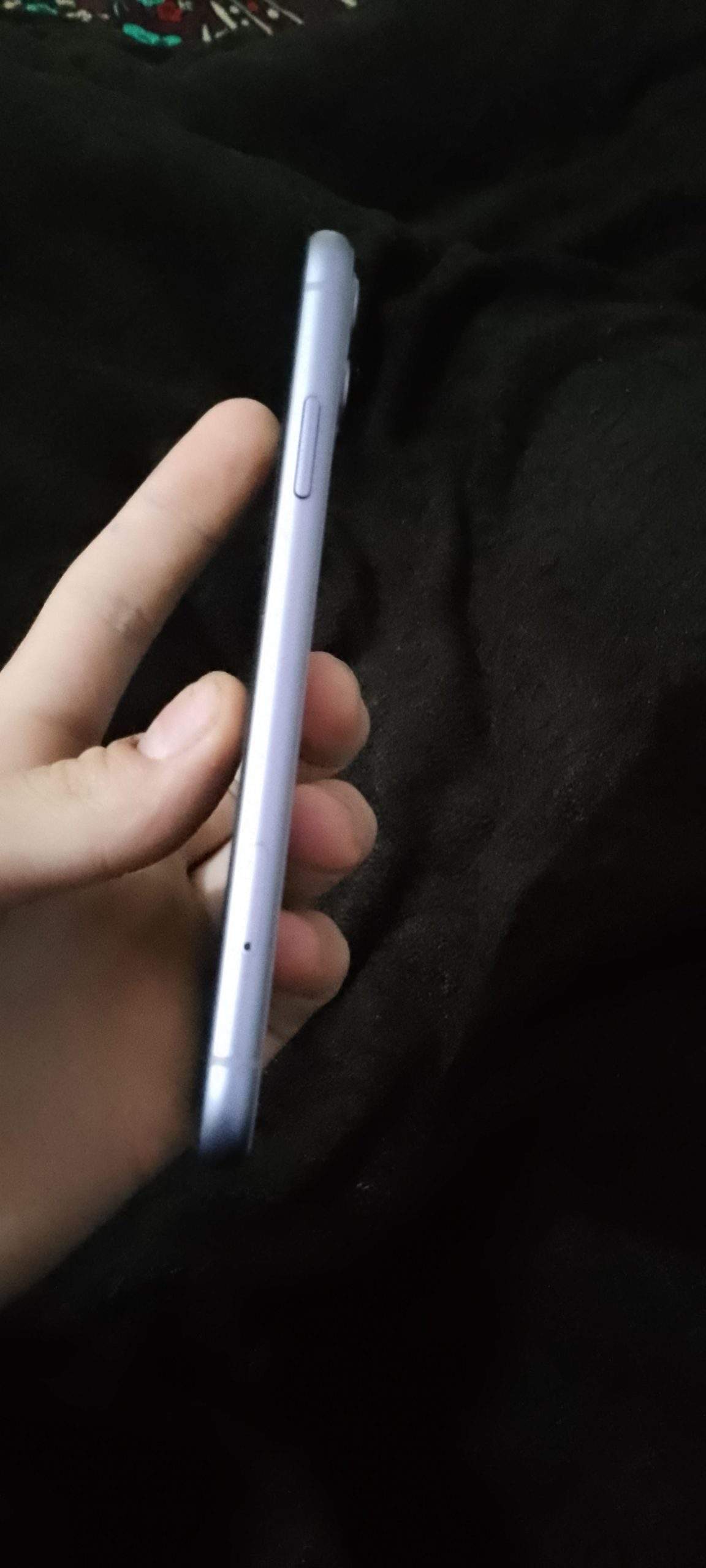 Iphone 11 Jv 64gb by Zeeshan Khan