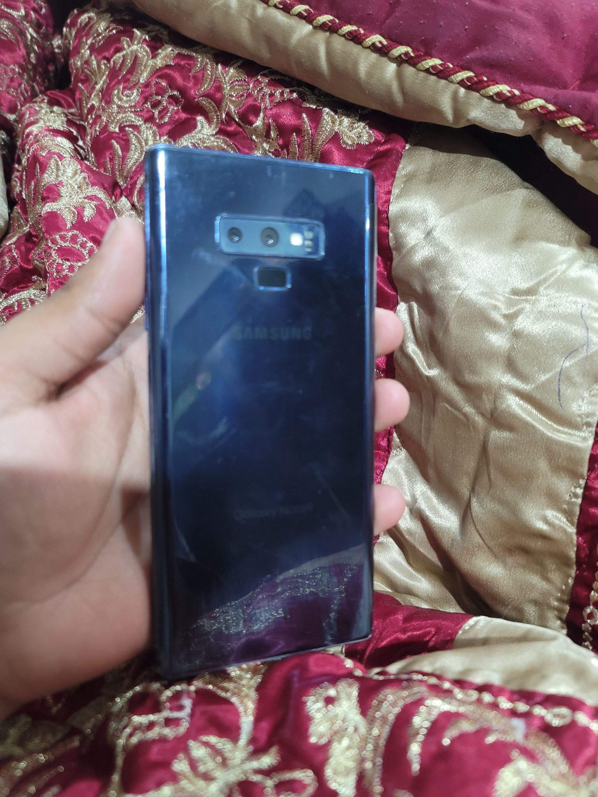 Galaxy Note 9 by UMAR TECHNICAL WORLD