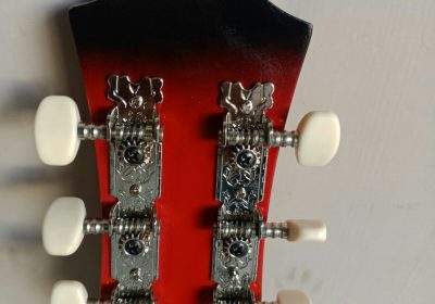 ee2566eb-5cd7-459f-b7f8-c4e5d7dc8f9c