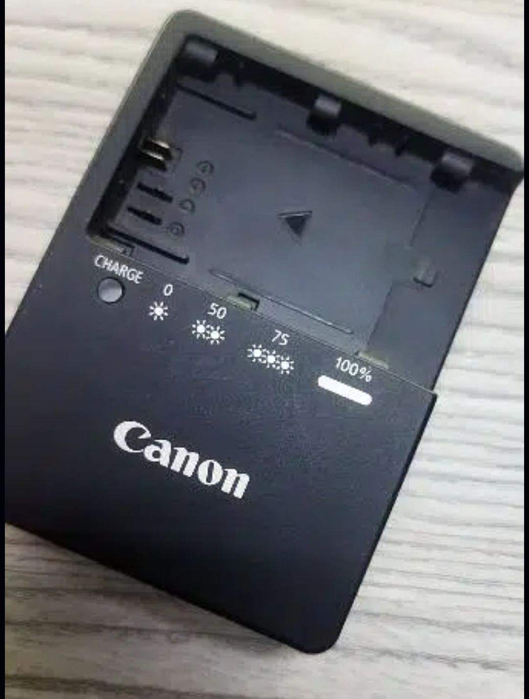 Canon 6D with sigma lens 24.70 by saad Khan