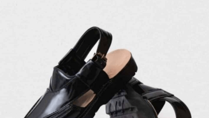 Men’s Peshawari Chappli Mehroon, Black. CASH ON DELIVERY by Waleed Hassan
