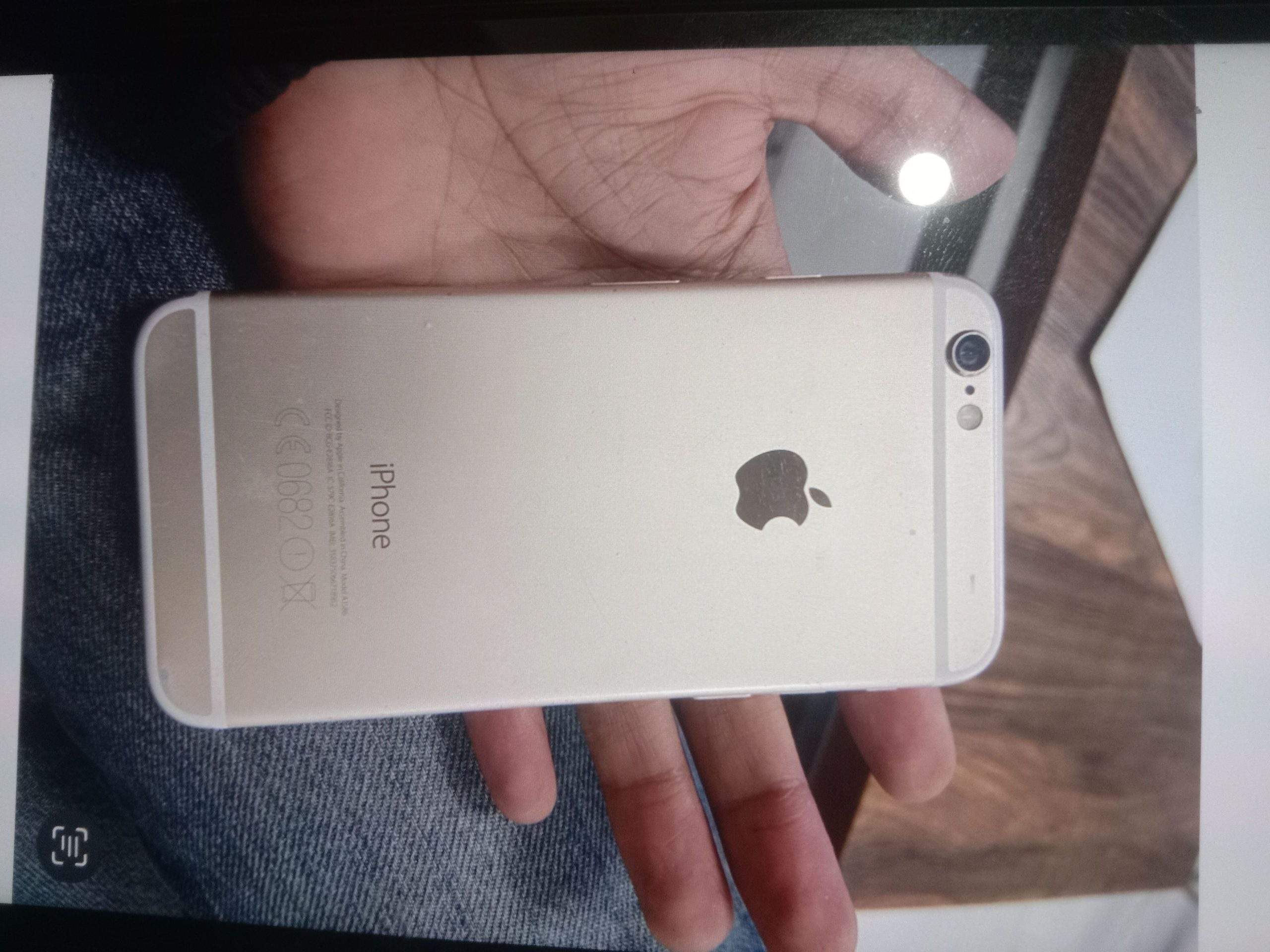 iPhone 6 by Hammad Ahmad