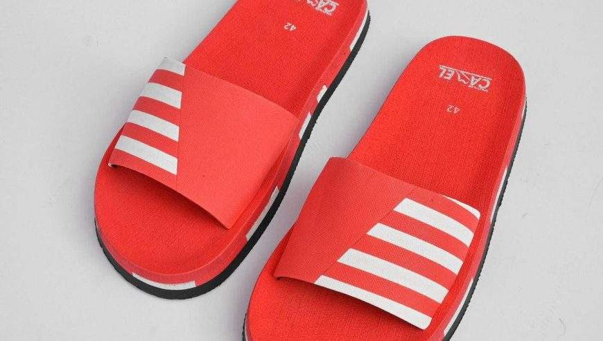 Slippers by Qayyoom Jutt