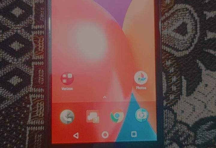 Moto E4 by Talal Mustafa