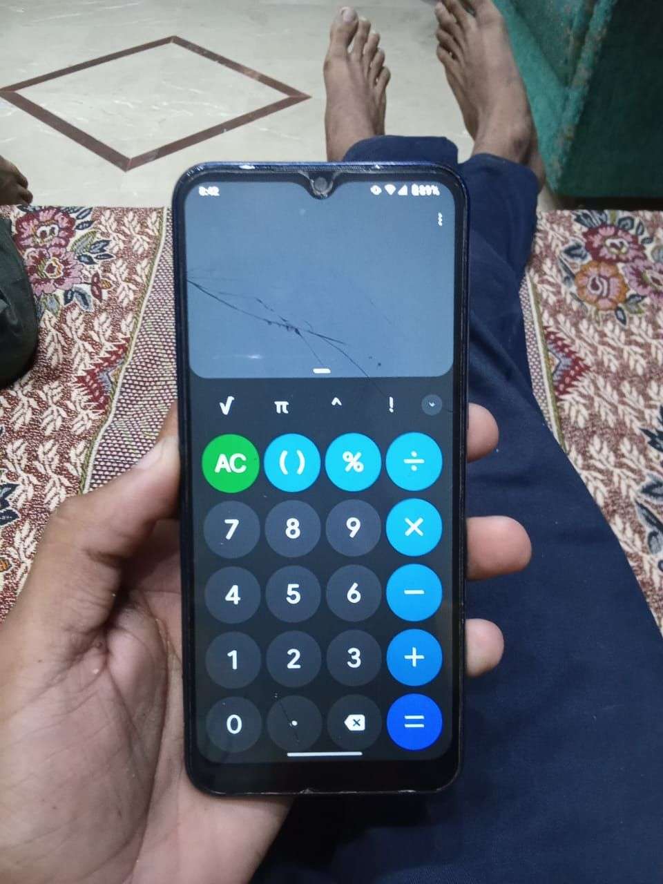 Exchange possible argent sell moto g play by Pakistan 786