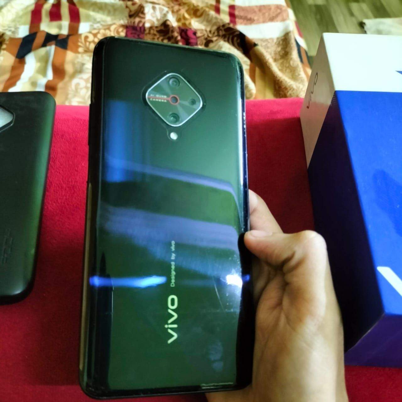 Vivo Y51 by Ahsan Hussain