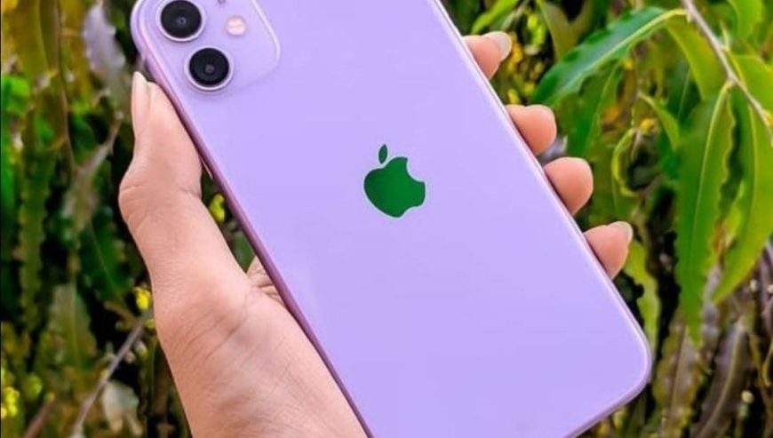 Iphone 11 128GB by Husnain Awan