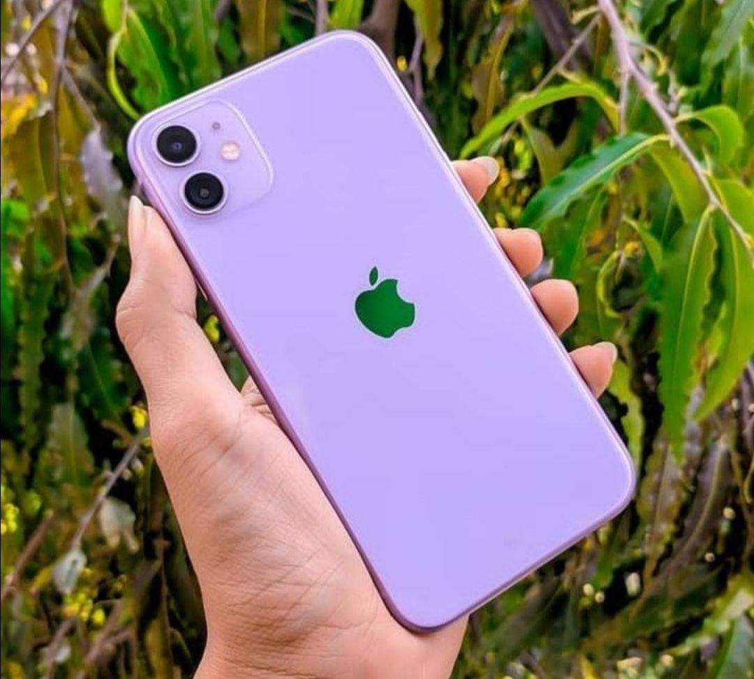 Iphone 11 128GB by Husnain Awan