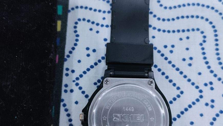Skmei watch by ali Mughalz
