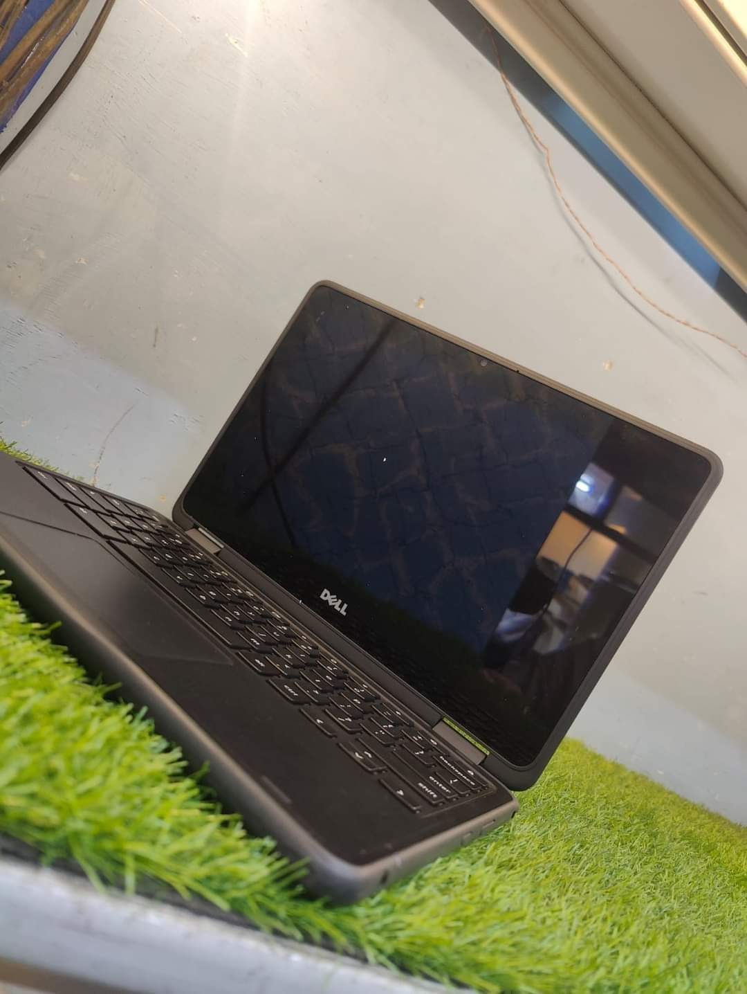 Chrome book dell touch and windows and android also by muzammil shah