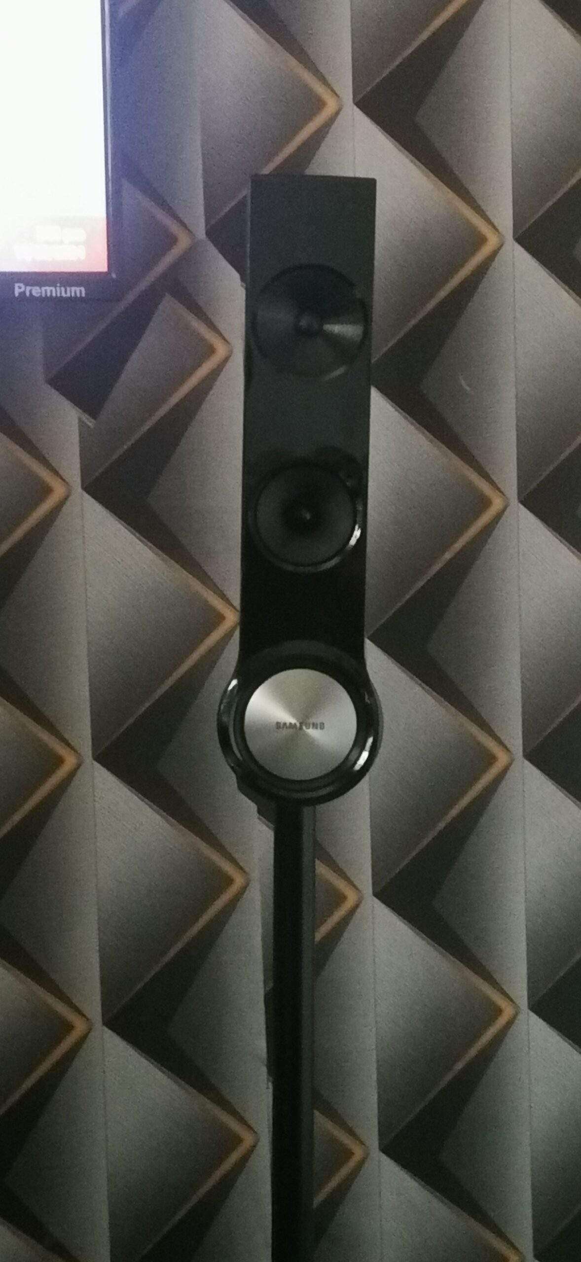 Samsung home theater 5.1 tower ma ha full sound by Azeem Nadeem