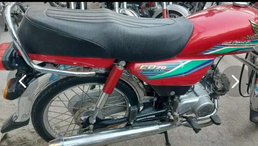 Honda CD70cc bick argent for sell engan file ok whtsap03482443153