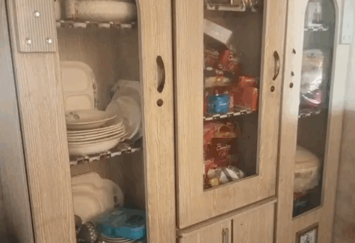 Full furniture