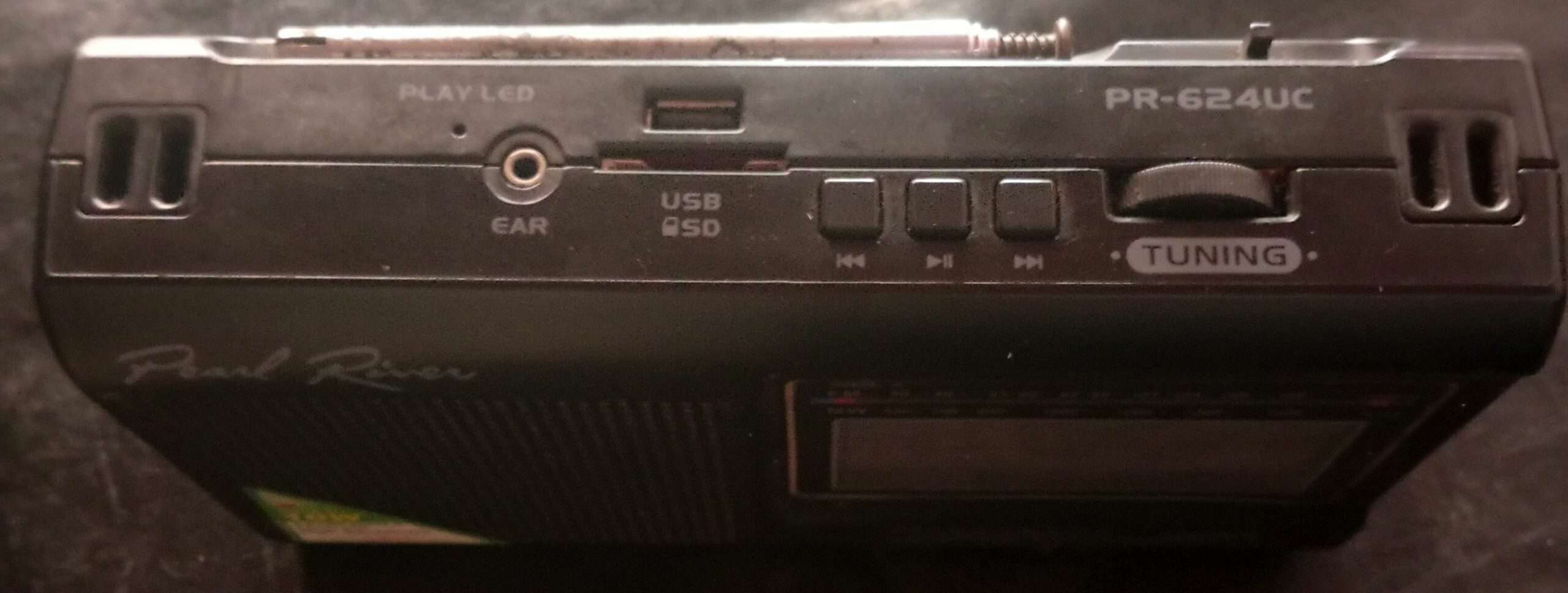 Radio mo3 usb recharable