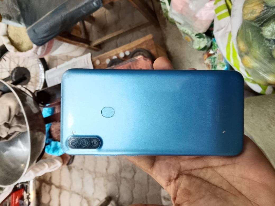 Samsung A11 03017303811