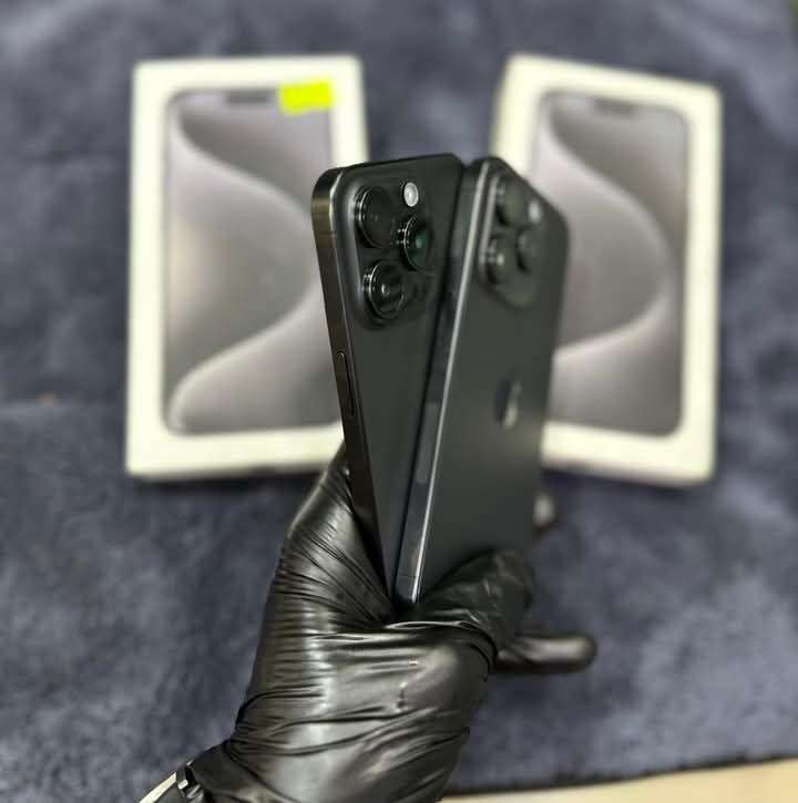 i Phone 8plus, 11,12,13,14,15 pro max on instalment Whatsap 3062623924