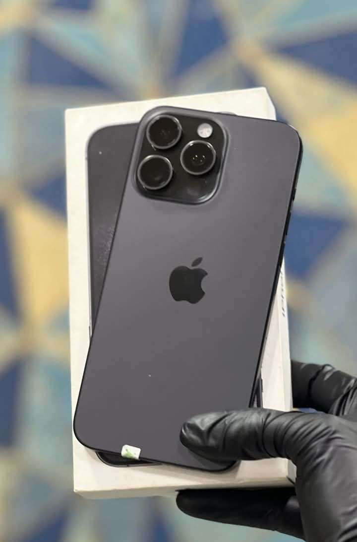 i Phone 8plus, 11,12,13,14,15 pro max on instalment Whatsap 3062623924