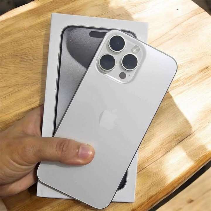 i Phone 8plus, 11,12,13,14,15 pro max on instalment Whatsap 3062623924