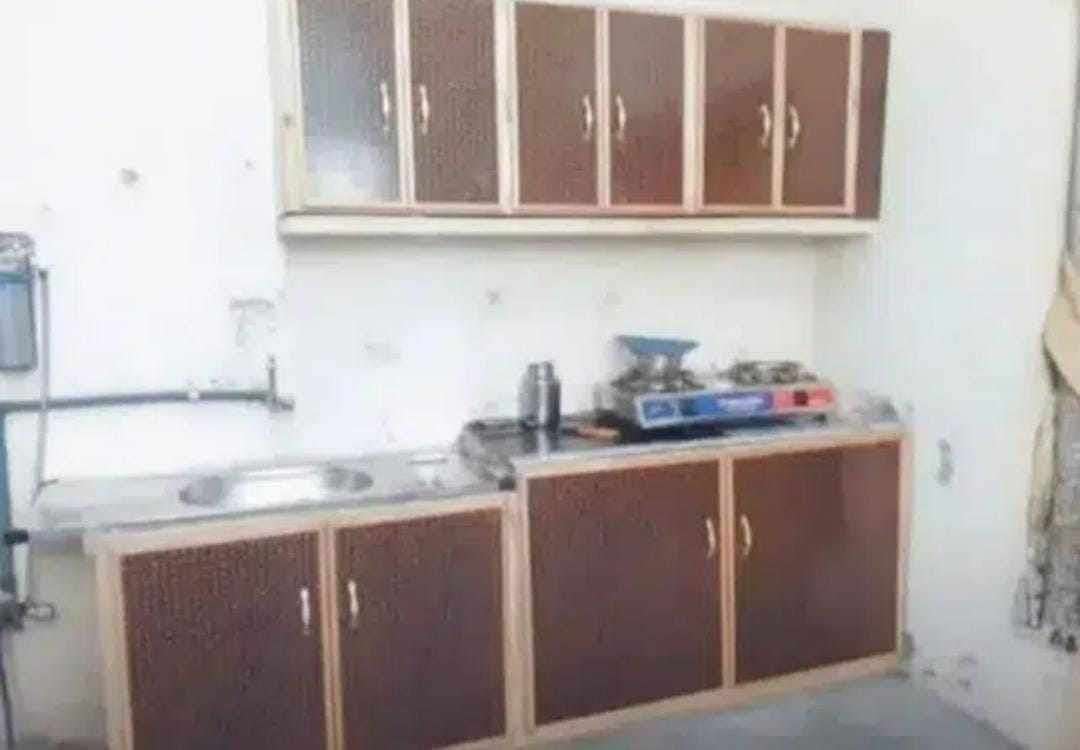 HOUSE ON STAMP 4.5 MARLA ONLY IN 70 LAC