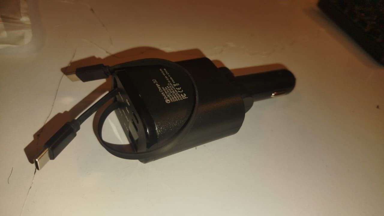 120W Fast Car Charger with Retractable USB Cable