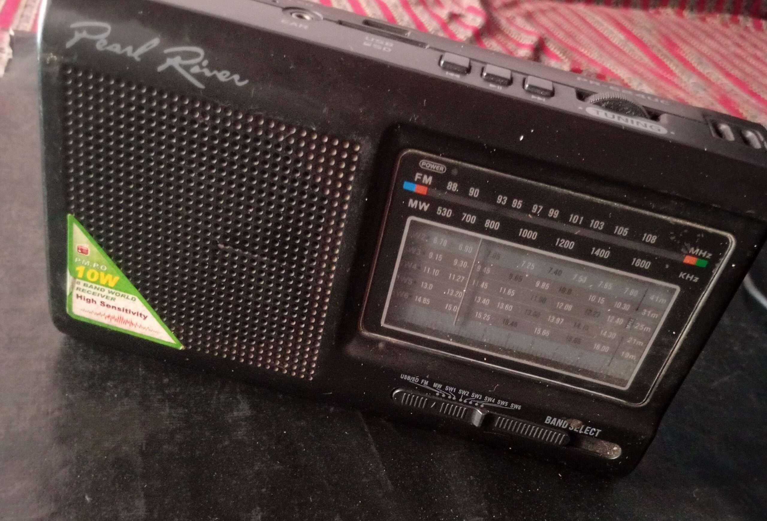 Radio mo3 usb recharable