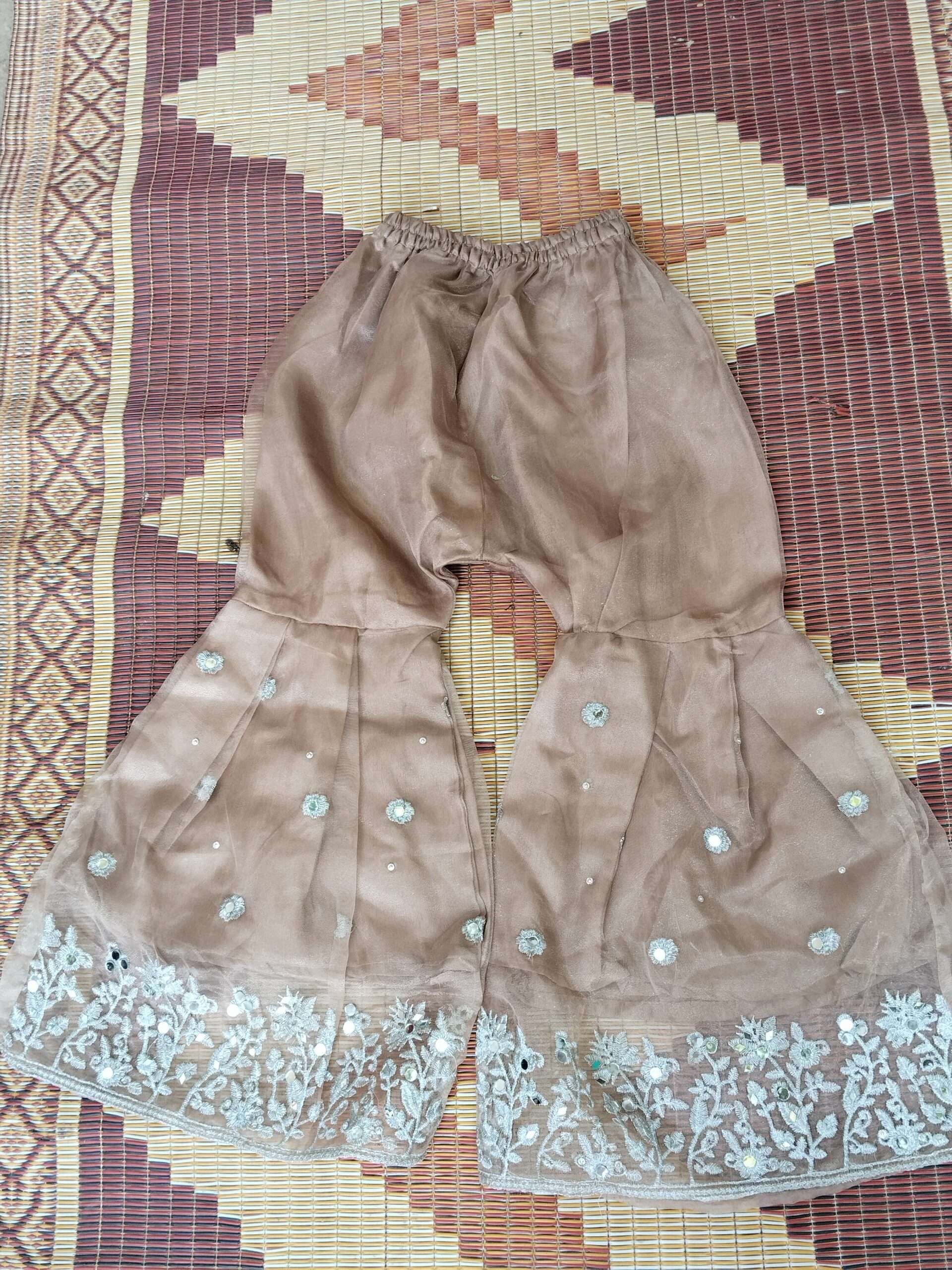 Affrable style used clothes