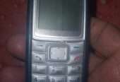 Nokia antique mobile and cassing available hy