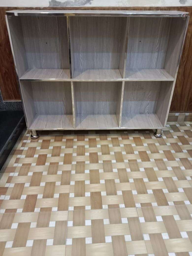 Storage shelf for books and crockery