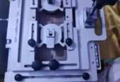 Glass cover deassembly machine