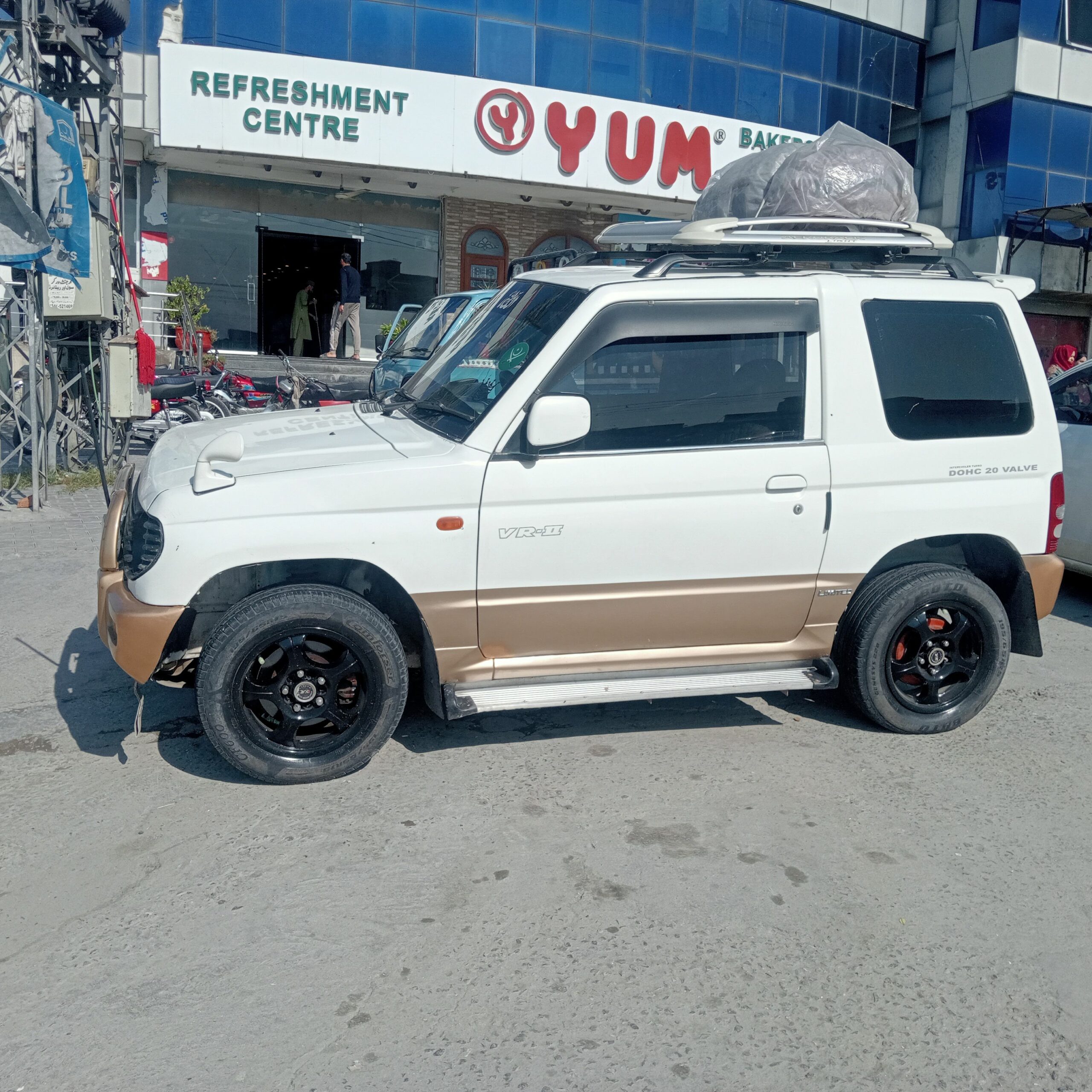 Mini pajero