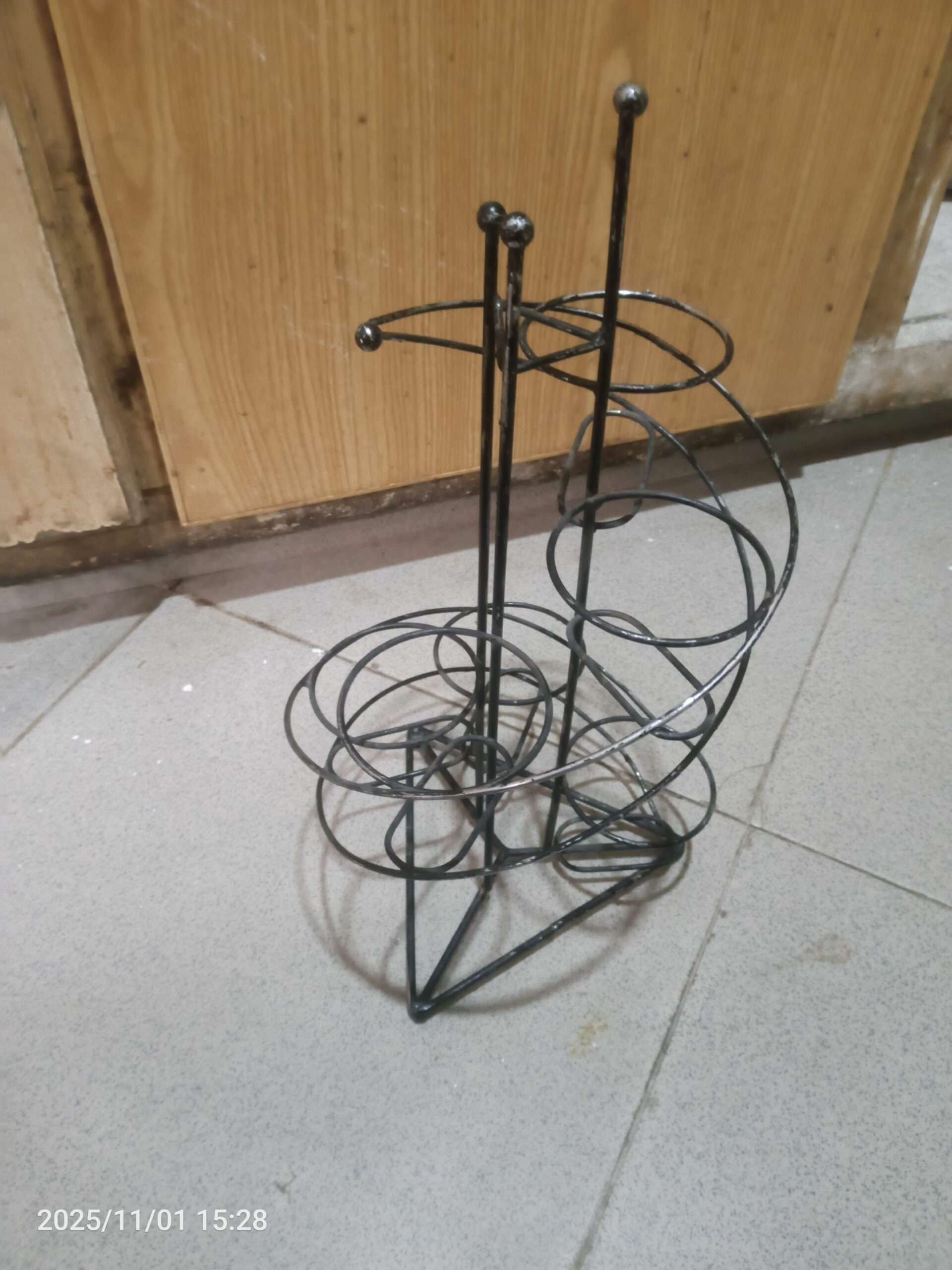 Kitchen accessories stands for sale