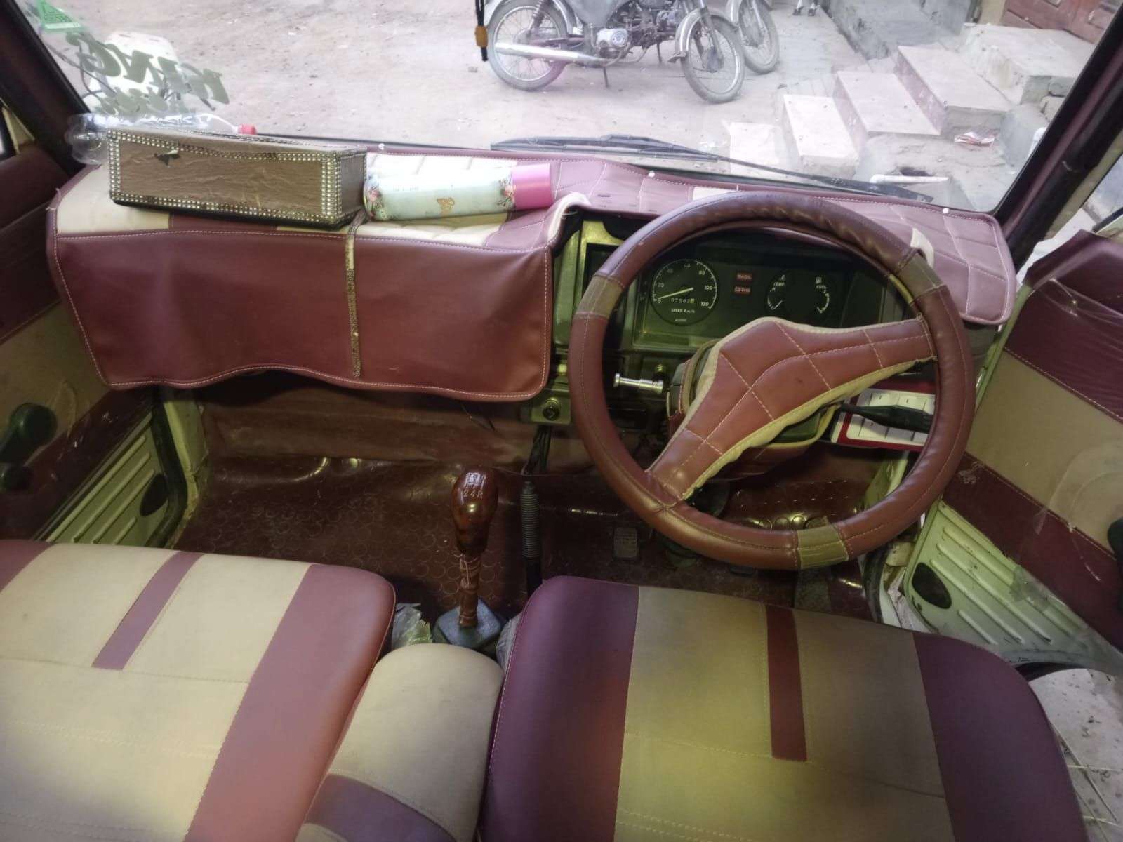 2010 Bolan hiroof hi for sell hi gari bilkul saf sutri hi koi Kam nhi hi gari just take an