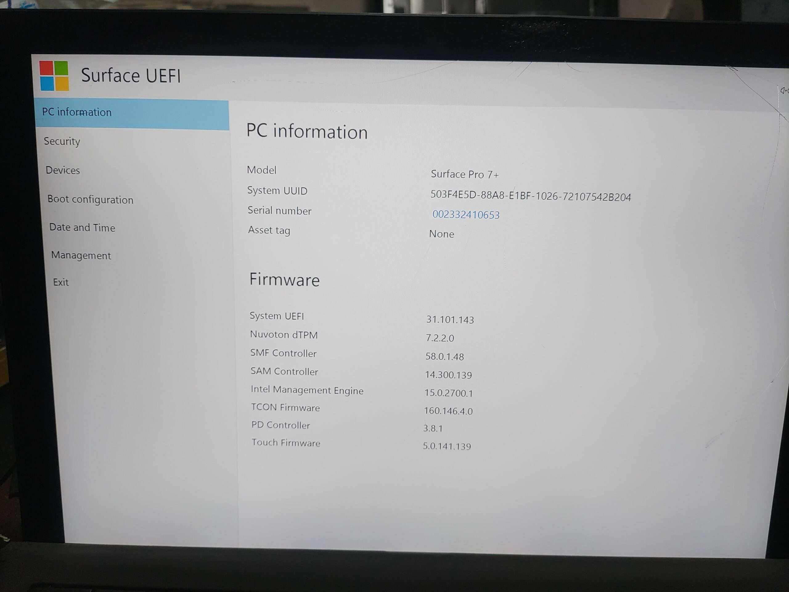 Microsoft surface pro 7 plus