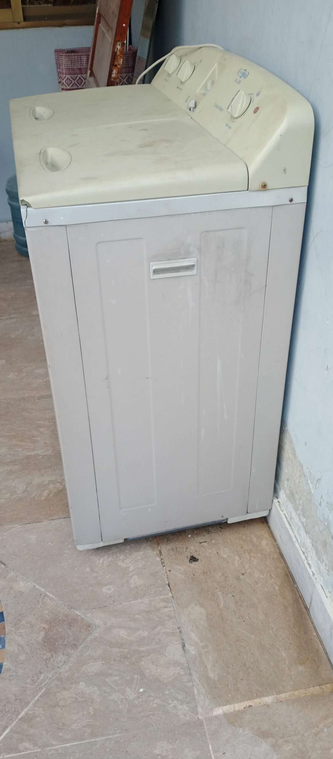 Washing machine and dryer