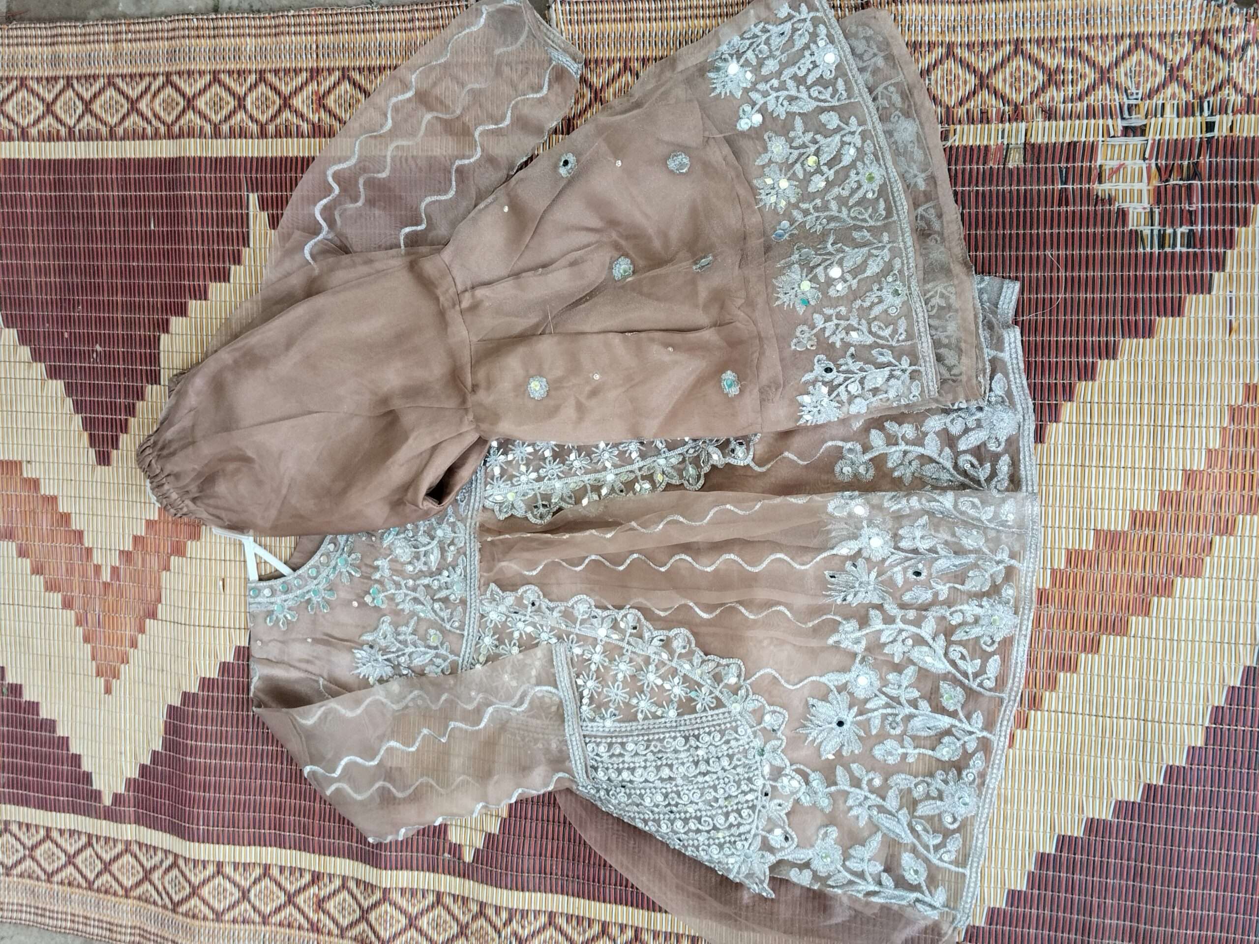 Affrable style used clothes