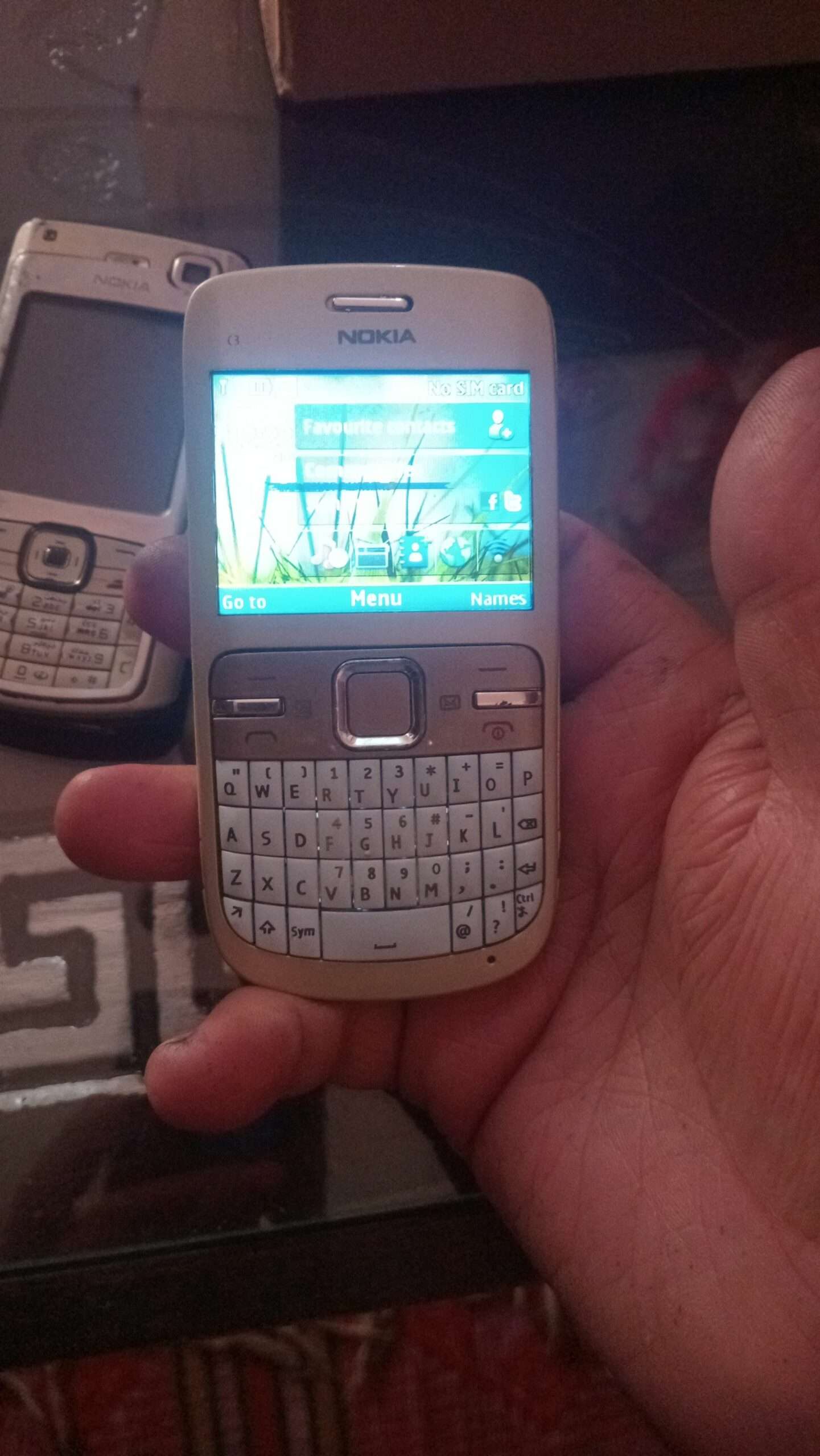 Nokia antique mobile and cassing available hy