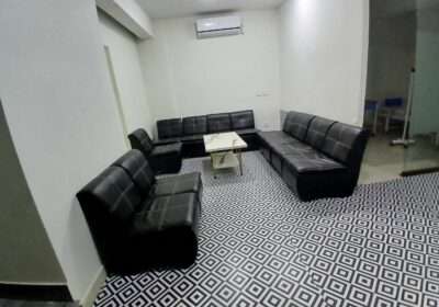 6733a08e-a379-4c61-a052-fd9c260d8747