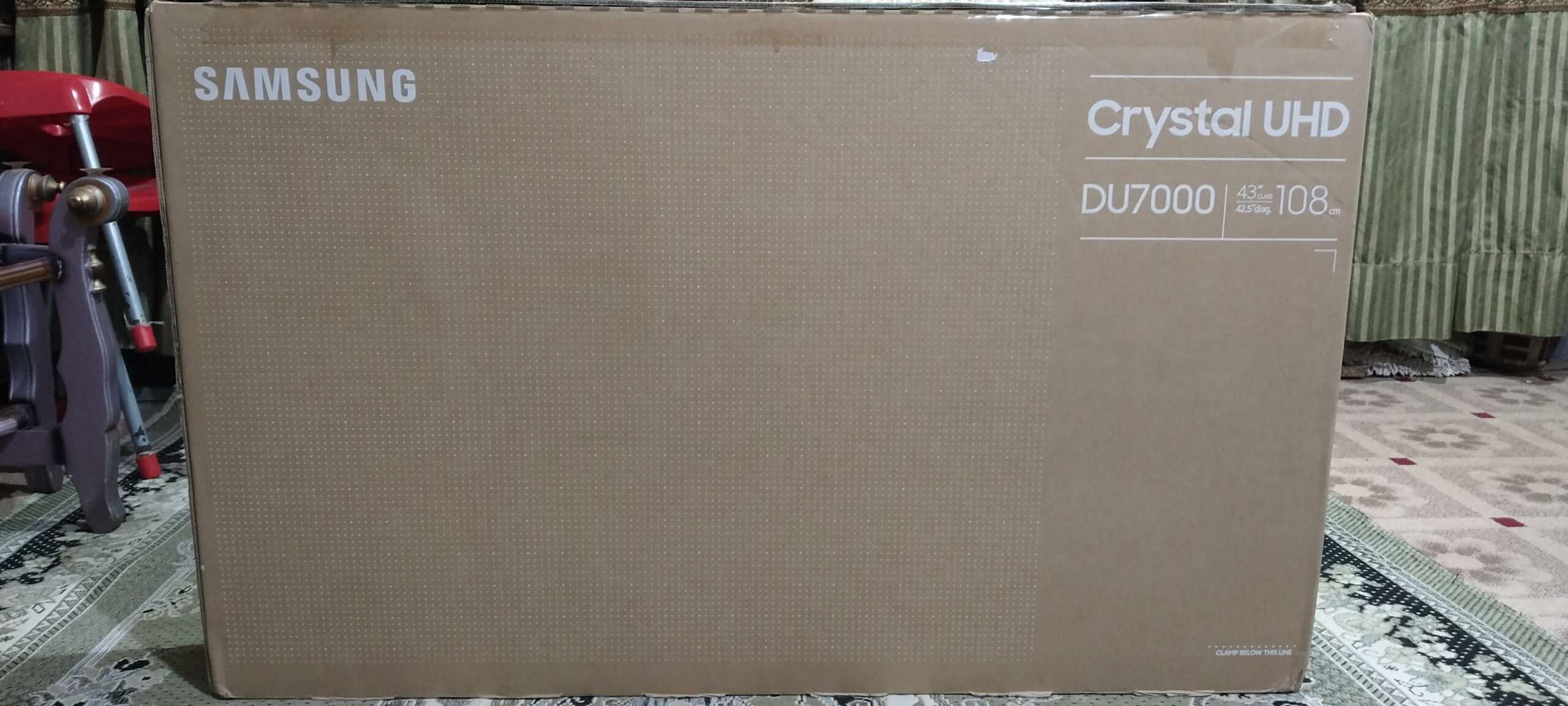 Samsung new Du7000 UHD smart LED TV