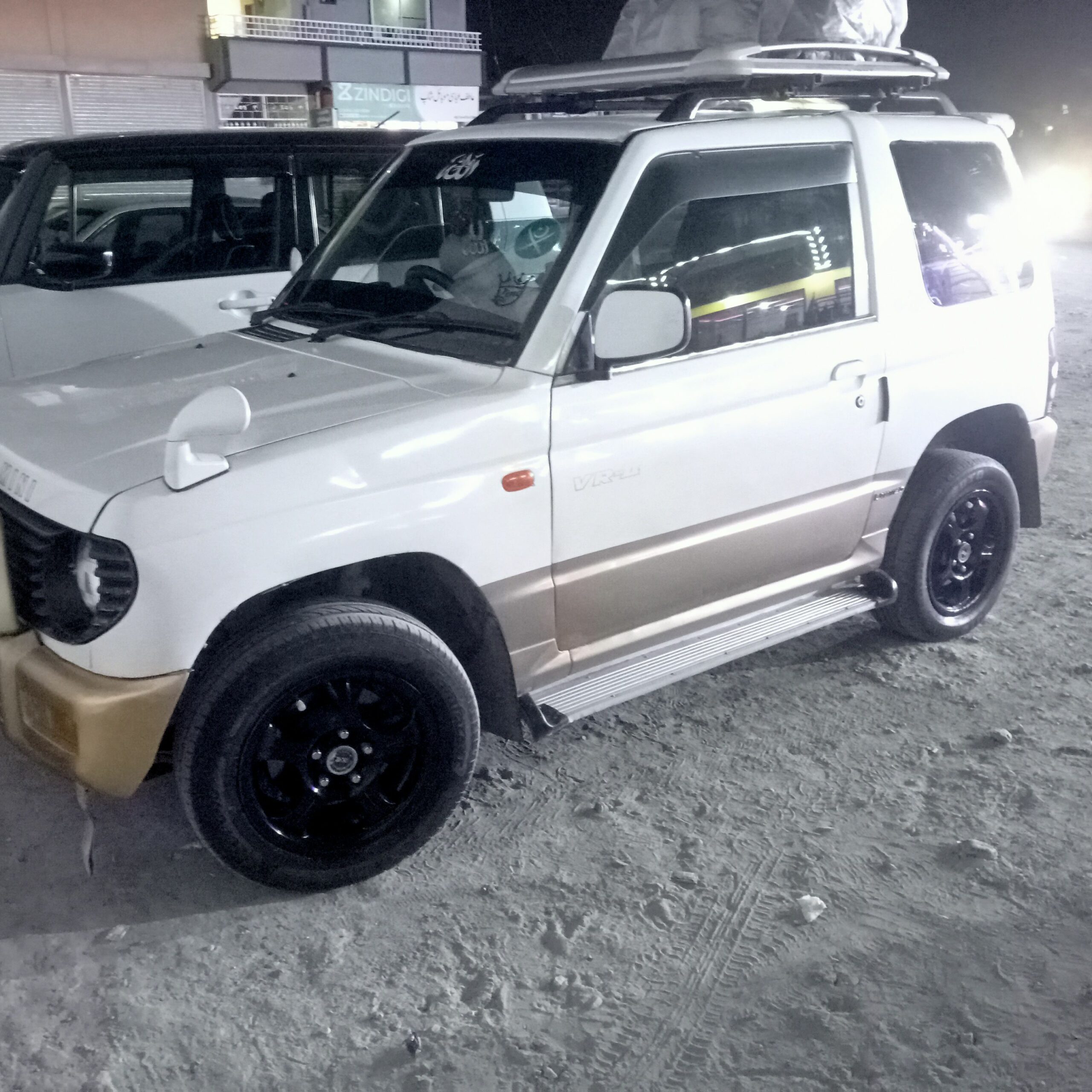 Mini pajero