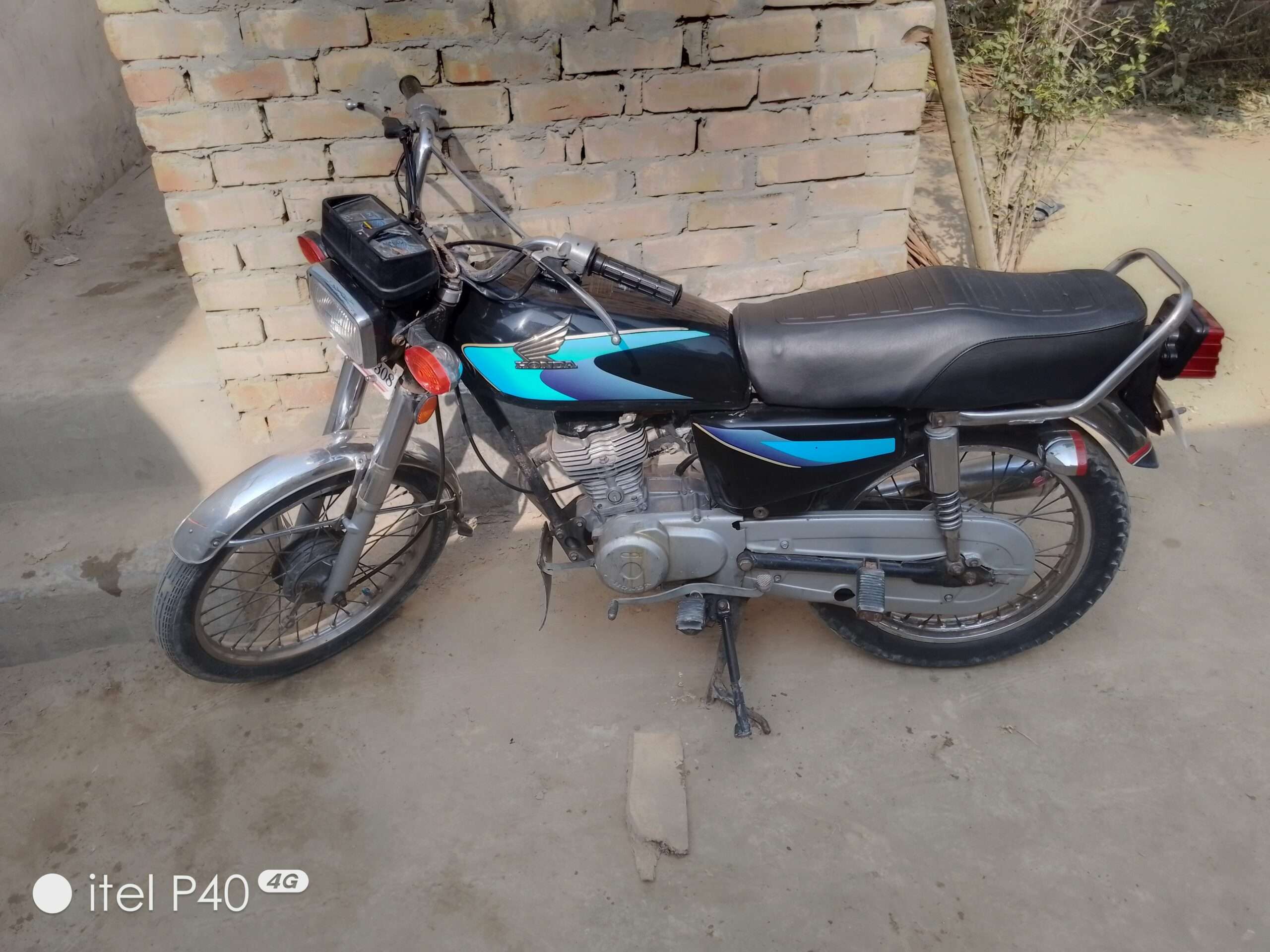 Honda 125 1997 model price 150000