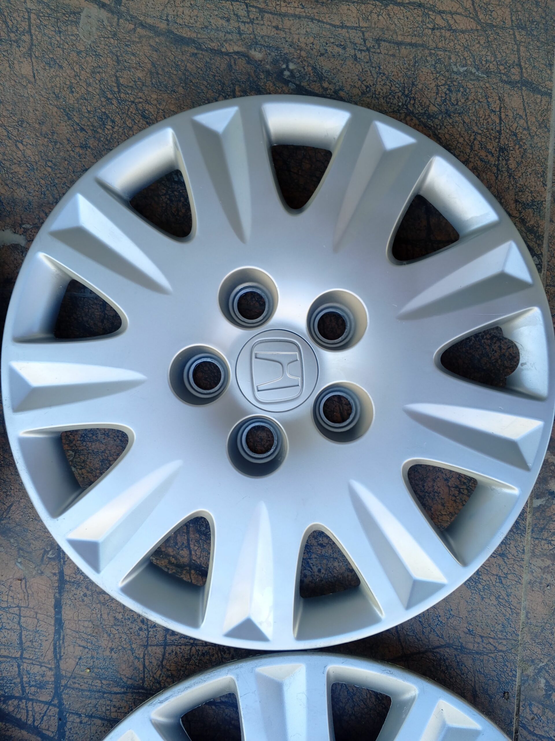 Honda Reborn 15 Size original japane wheel covers fresh Set delivery Available whatsap 032
