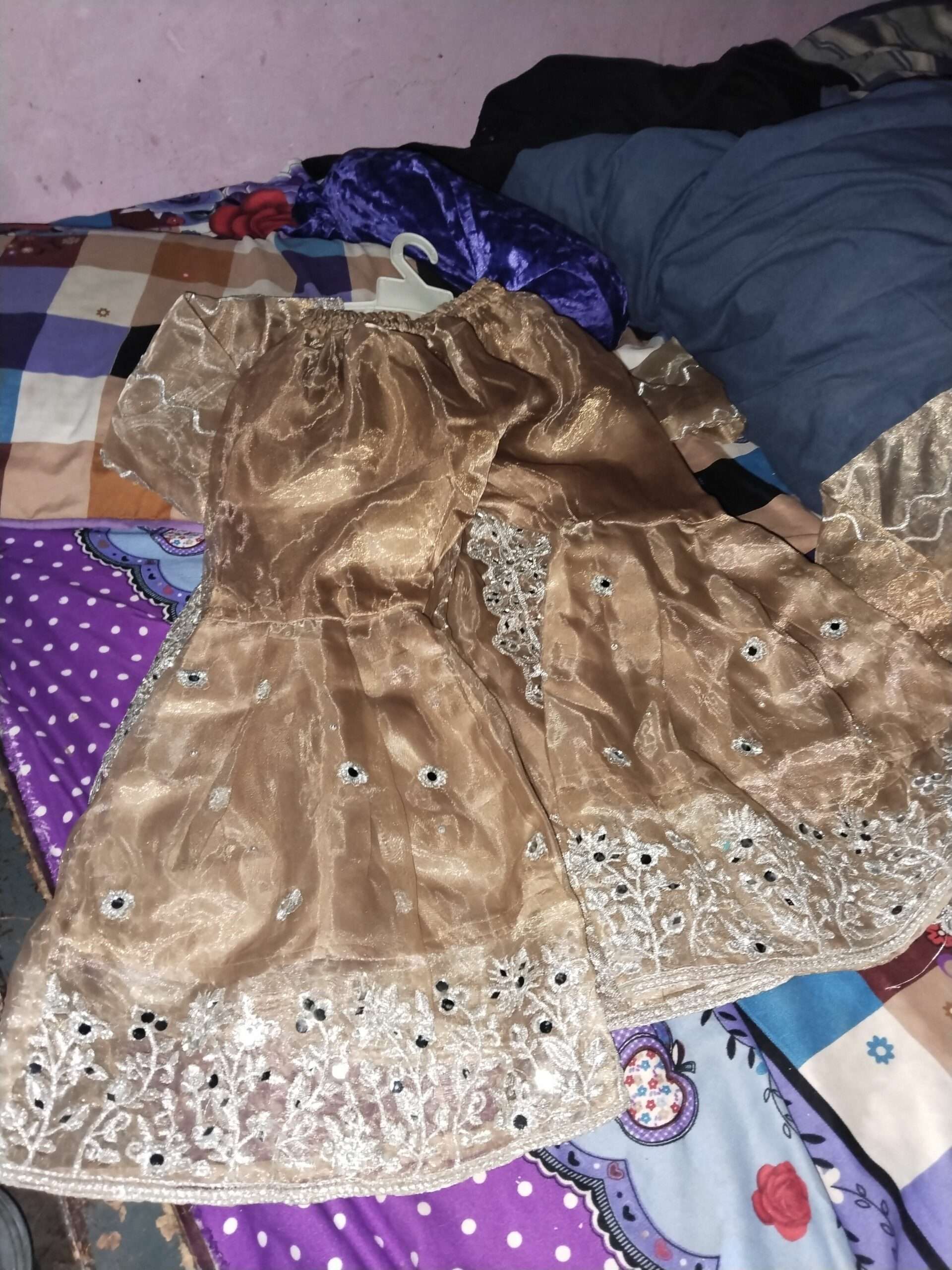 Affrable style used clothes