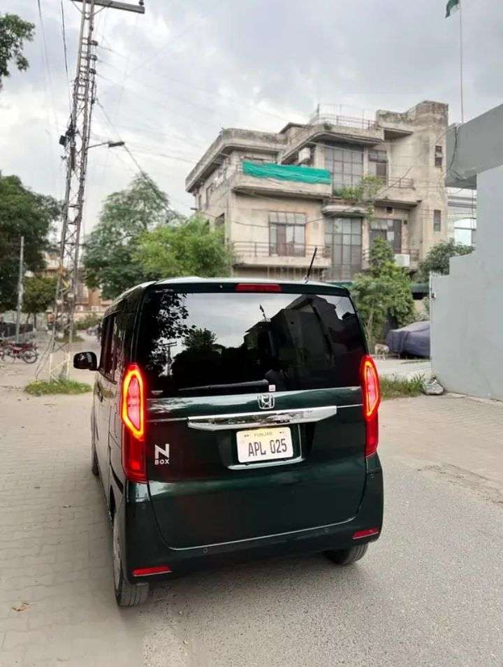 Honda N Box