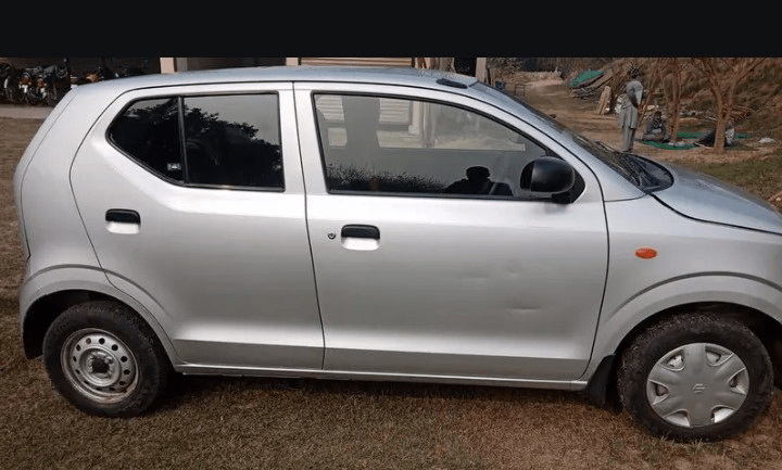 Suzuki Alto Vxr 2019 model achi and bilkul saf condition ma available hai