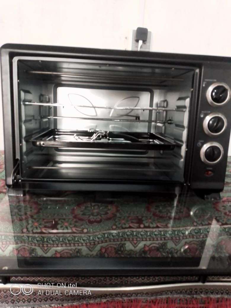 Electric baking Ovan