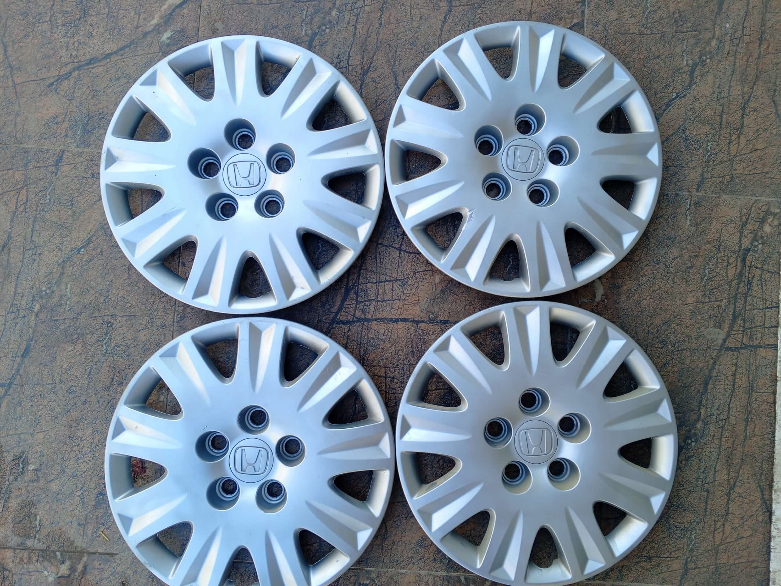 Honda Reborn 15 Size original japane wheel covers fresh Set delivery Available whatsap 032