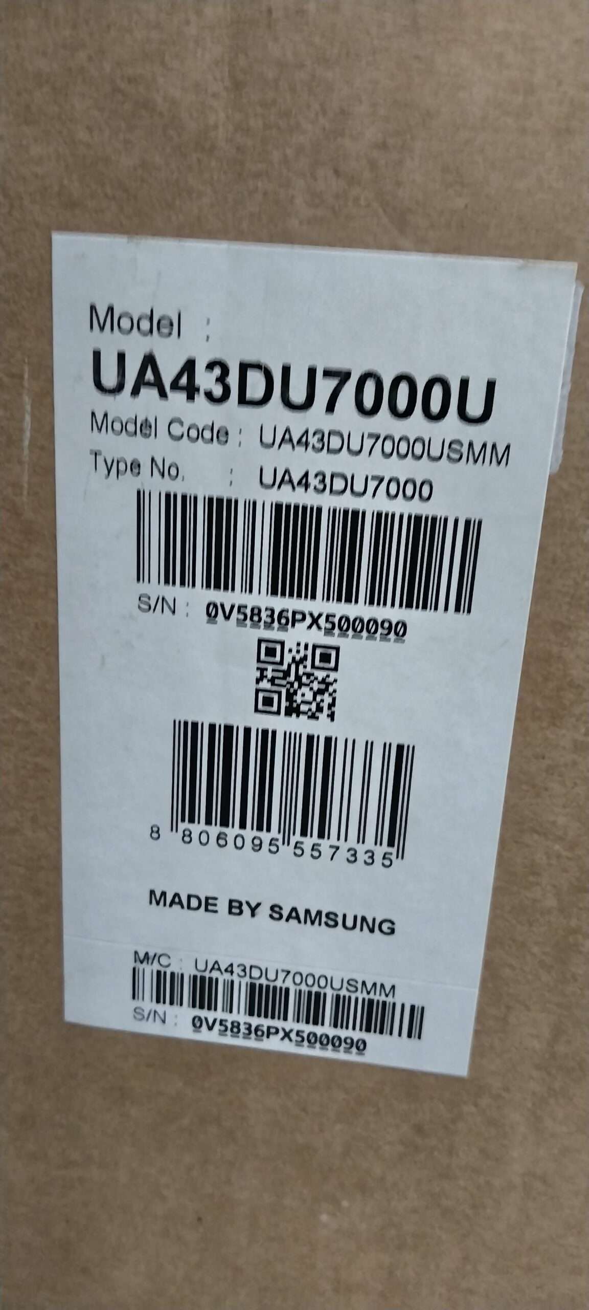 Samsung new Du7000 UHD smart LED TV