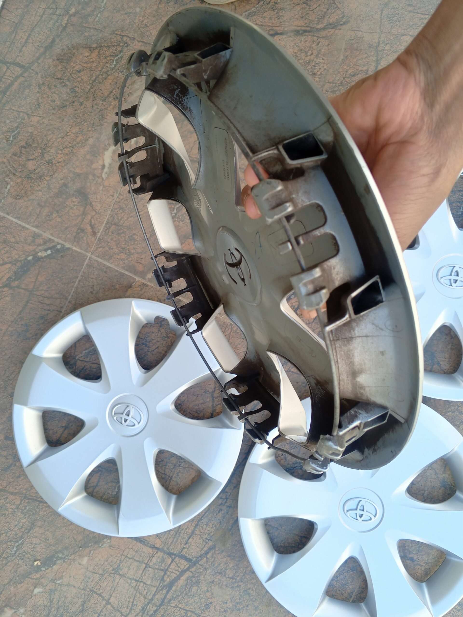 Passo 2012 to 2015 Model 13 Size original japane wheel covers fresh Set delivery Available